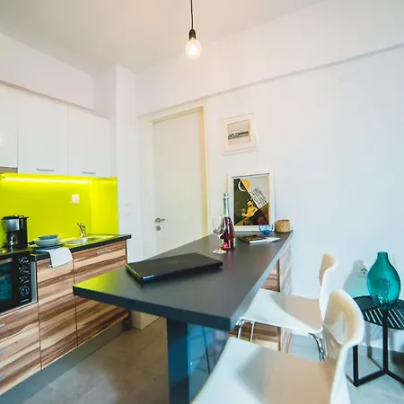 Mazi Venizelou Apartament