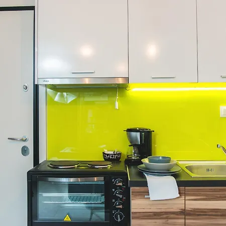 Mazi Venizelou Apartament *